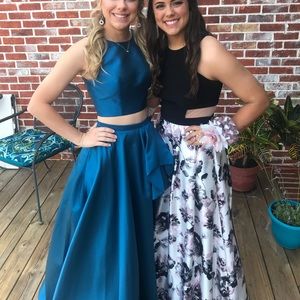 Sherri Hill teal prom dress